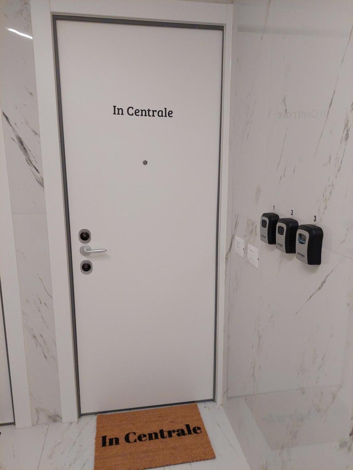 In Centrale 米兰 外观 照片